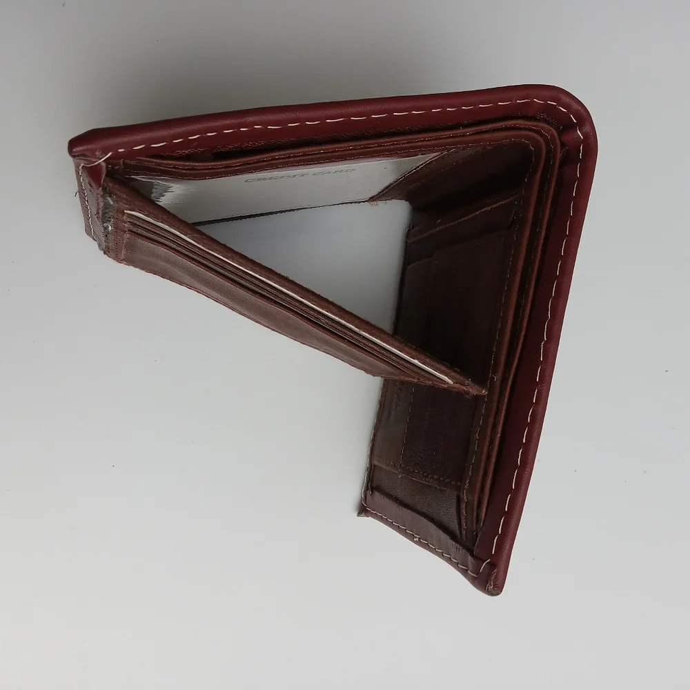 Men's Western Wallet Genuine‎ Leather Hand Crafted Bifold Cowboy Rodeo Wallet